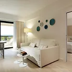 Grand Palladium Sicilia & 캄포펠리체 디 로첼라