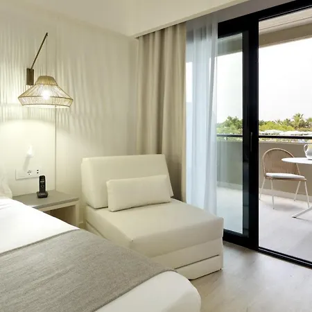 Grand Palladium Sicilia & מלון 5*