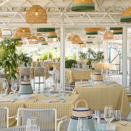 Grand Palladium Sicilia & 度假村