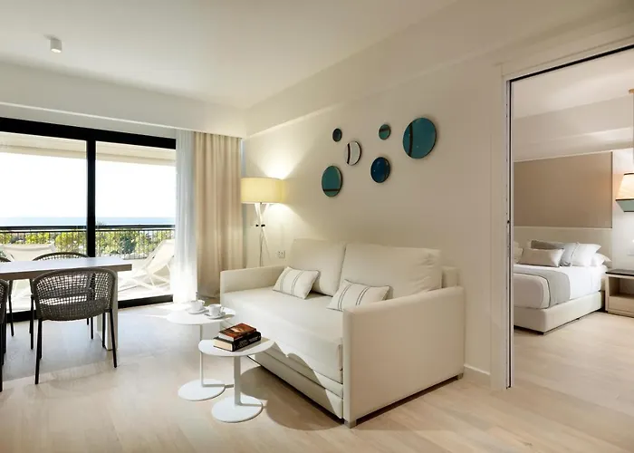 Grand Palladium Sicilia & Campofelice Di Roccella