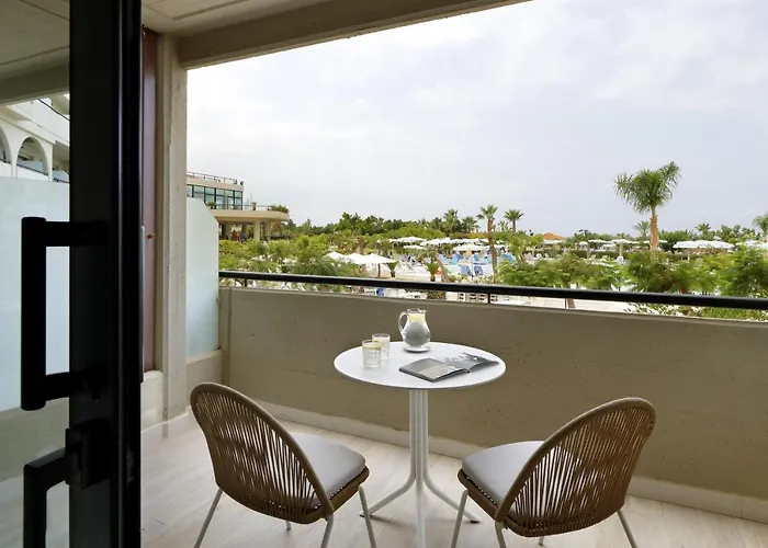 Grand Palladium Sicilia & Campofelice Di Roccella